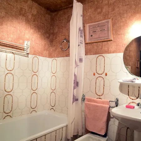 Le Tyrol Апартаменты Ле дез Альп